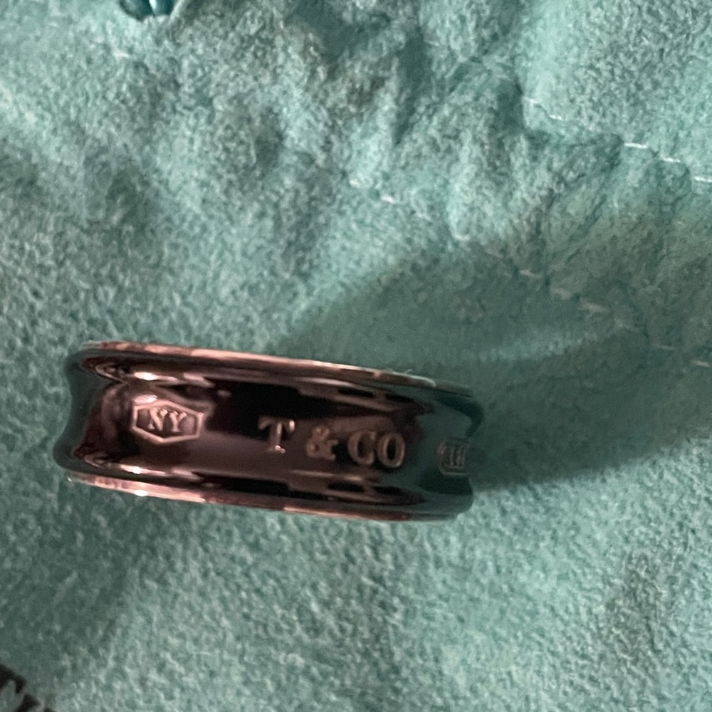 T&co. Ring - Picture 7 of 9